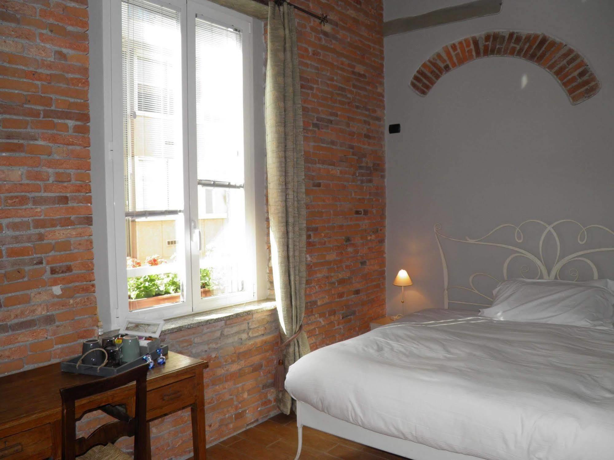 베르가모 In Centro Charme B&B 외부 사진