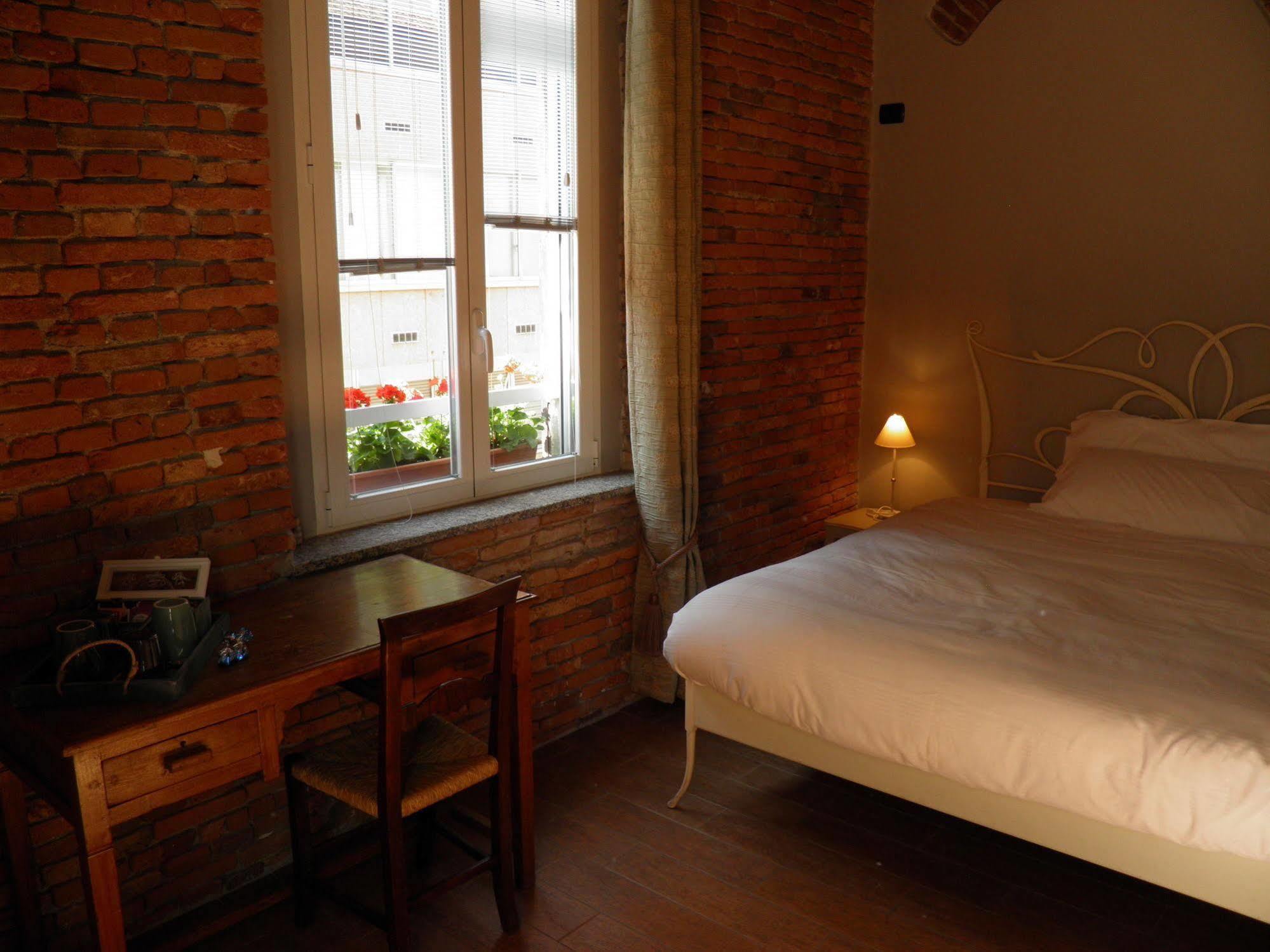 베르가모 In Centro Charme B&B 외부 사진